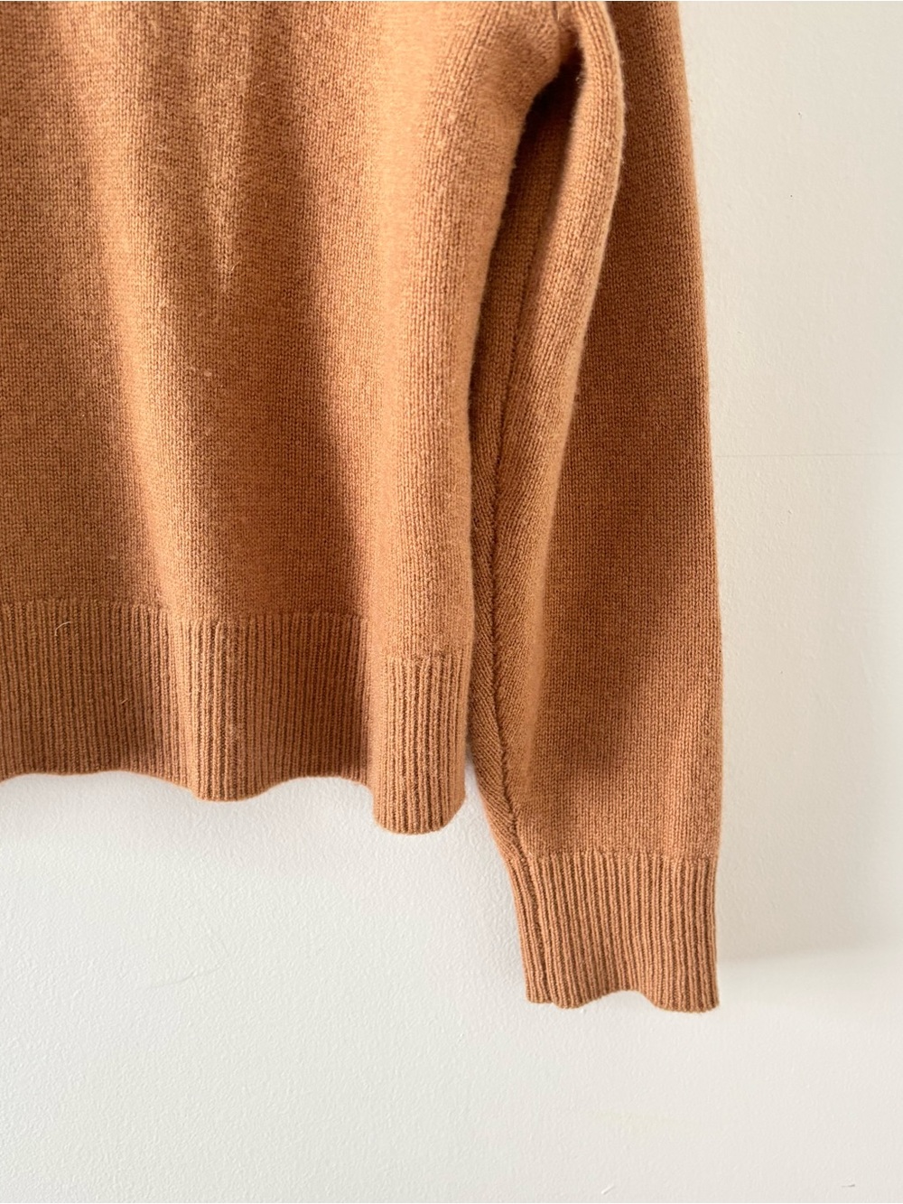 Aritzia Essential Cashmere Context Sweater V-Neck Relaxed Fit Rib Trim Tan - Picture 5 of 8
